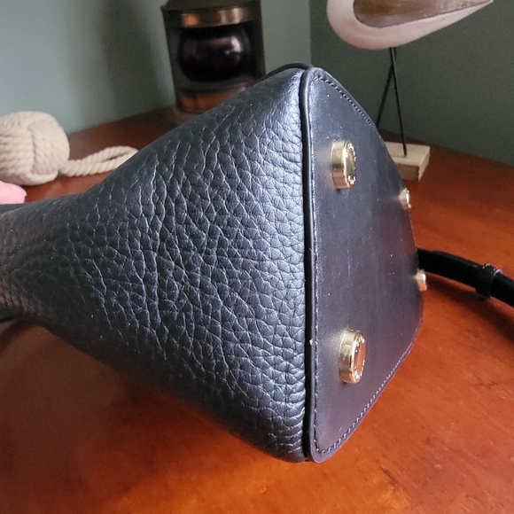 Michael Kors Sienna Medium Pebbled Leather Satchel Black w/ Gold-tone Hardware - Picture 12 of 14